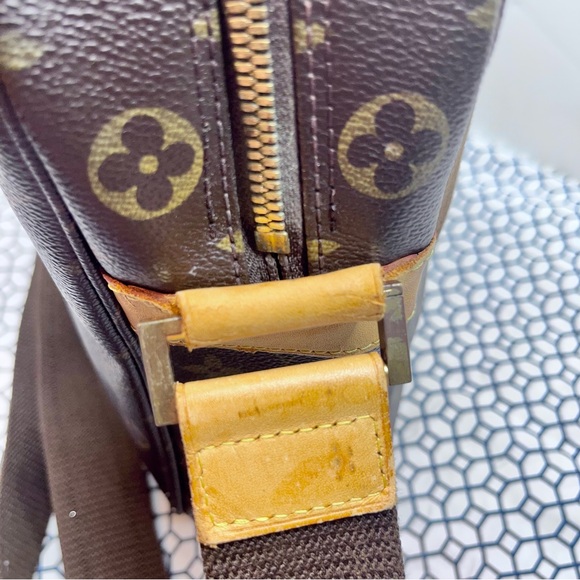 Auth Louis Vuitton Monogram Sac Bosphere Messenger/Crossbody/Shoulder/ B… - Picture 8 of 16